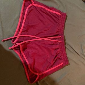 Fushia short size:small